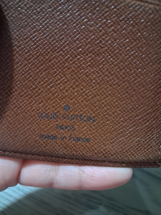 Louis Vuitton Wallet - Picture 8 of 14